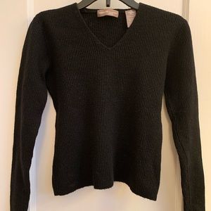 Women’s (SP) Black Wool Ribbed V-Neck Sweater